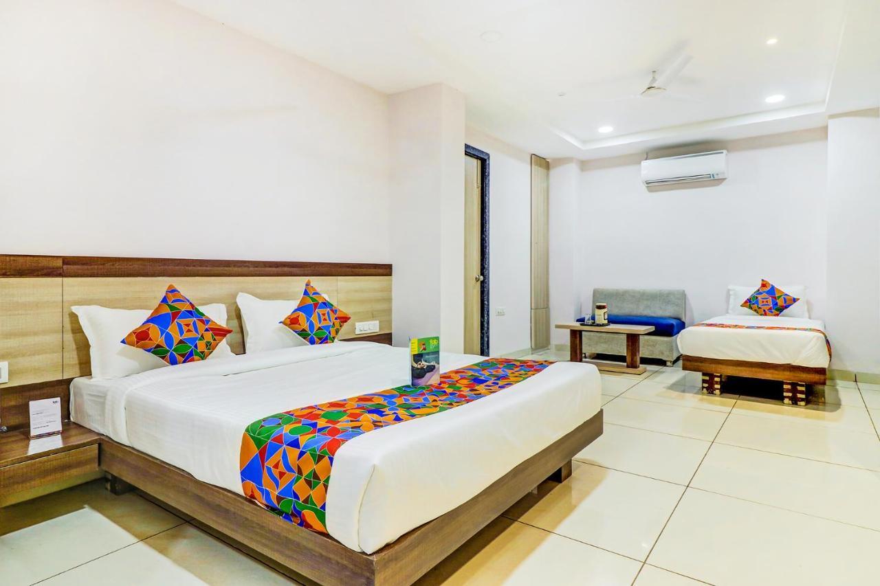 Fabhotel Pishori Inn Indore Exterior photo